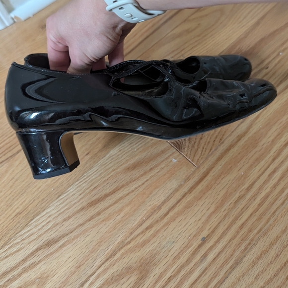 Black Patent Heels with Cross Mary Jane Style - Picture 4 of 13